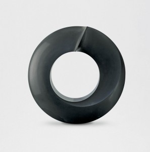 Au solstice d’été 2, Granit d’Inde, 2015, ø 100 x 33  cm