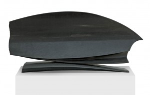 Le grand réflecteur, Granit d’Inde, 2014, 80 x 160 x 45  cm