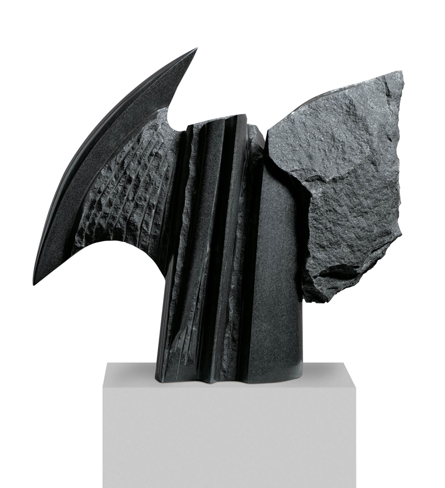 L’homme ailé, Granit d’Inde, 2009, 54 x 70 x 22  cm
